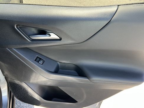 Used 2025 Chevrolet Equinox LT image 27