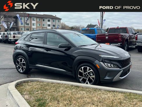 Used 2023 Hyundai Kona Limited AWD/4WD image 4