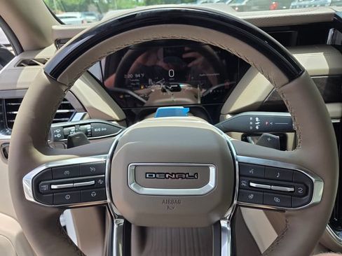 New 2026 GMC Yukon XL Denali AWD/4WD image 32