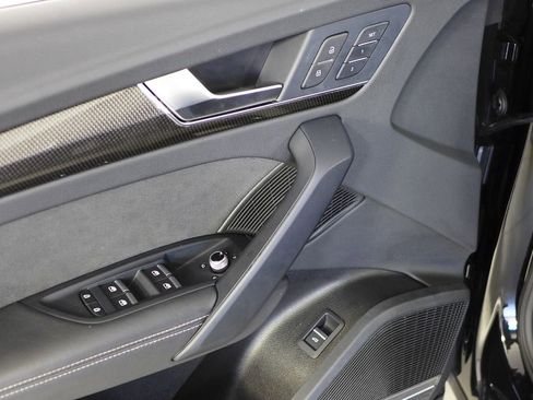 Used 2022 Audi SQ5 Premium Plus w/ Premium Plus Package image 12