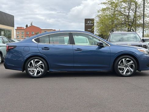 Used 2022 Subaru Legacy Limited AWD/4WD image 3