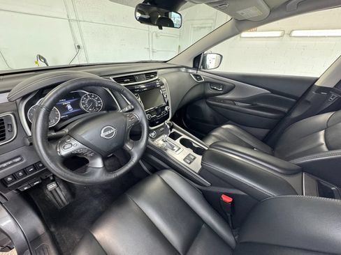 Used 2024 Nissan Murano SV AWD/4WD image 14