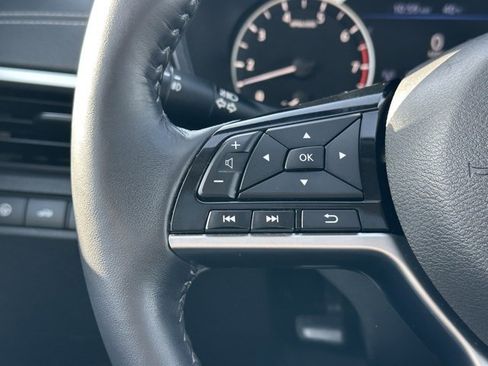 Certified 2020 Nissan Altima 2.5 SV image 38