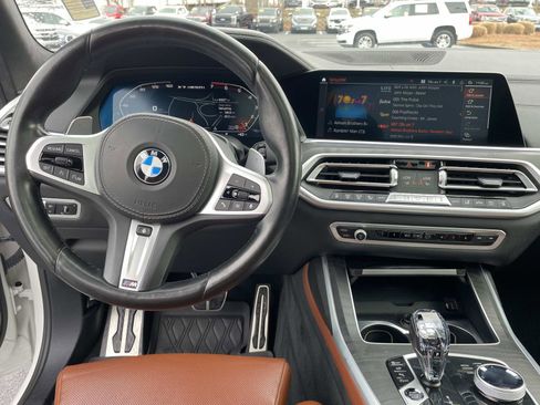 Used 2021 BMW X7 M50i w/ Executive Package image 16