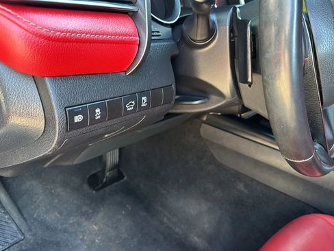 Used 2020 Toyota Camry XSE w/ Navigation Package image 23