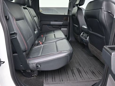 Used 2022 Ford F150 Lariat image 25