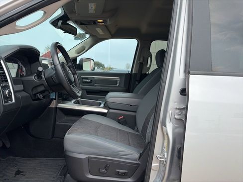 Used 2017 RAM 2500 Big Horn w/ Sport Appearance Group image 7