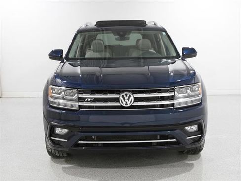 Used 2019 Volkswagen Atlas SEL R-Line image 2