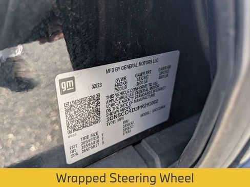 Used 2023 Chevrolet Suburban LT image 35