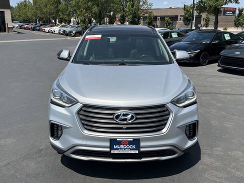 Used 2019 Hyundai Santa Fe XL w/ Cargo Package AWD/4WD image 3