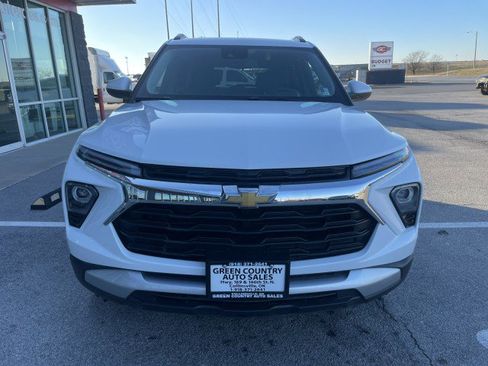 Used 2025 Chevrolet TrailBlazer LT w/ LT Cold Weather Package image 10