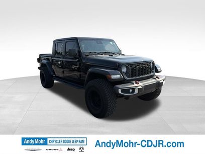 Used 2024 Jeep Gladiator Sport
