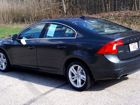 Used 2014 Volvo S60 T5 image 3