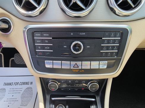 Used 2018 Mercedes-Benz GLA 250 image 22