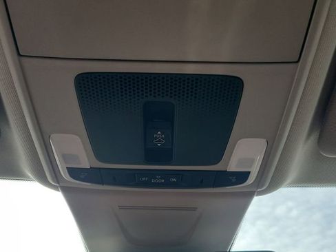 Used 2023 Honda Civic Touring image 27