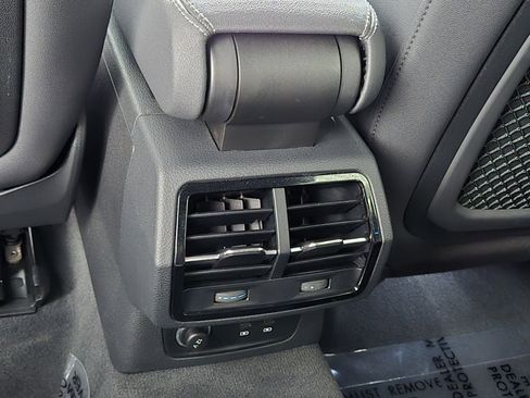 Used 2022 Audi Q3 2.0T Premium Plus w/ Premium Plus Package image 14