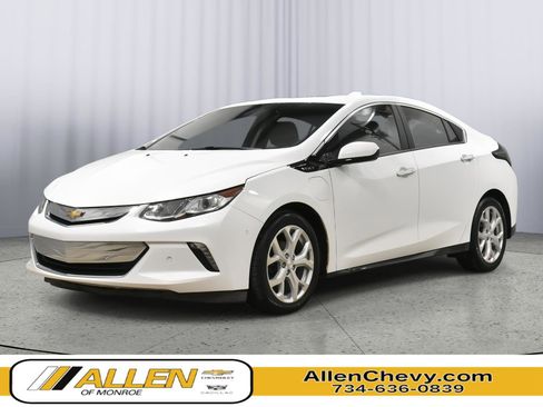 Used 2018 Chevrolet Volt Premier image 1