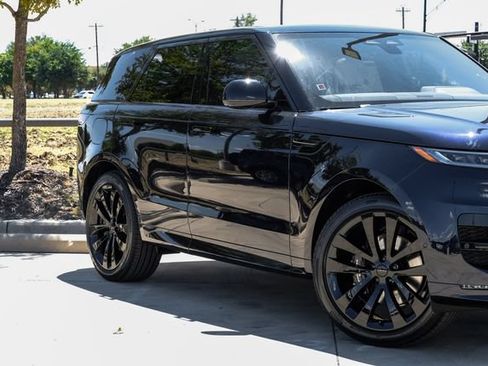 New 2026 Land Rover Range Rover Sport Dynamic SE AWD/4WD image 7