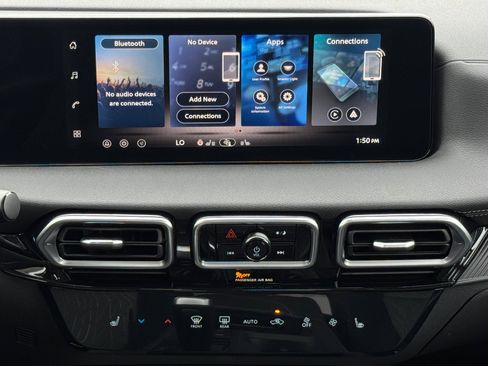 New 2026 Nissan Sentra SV w/ SV Convenience Package FWD image 11