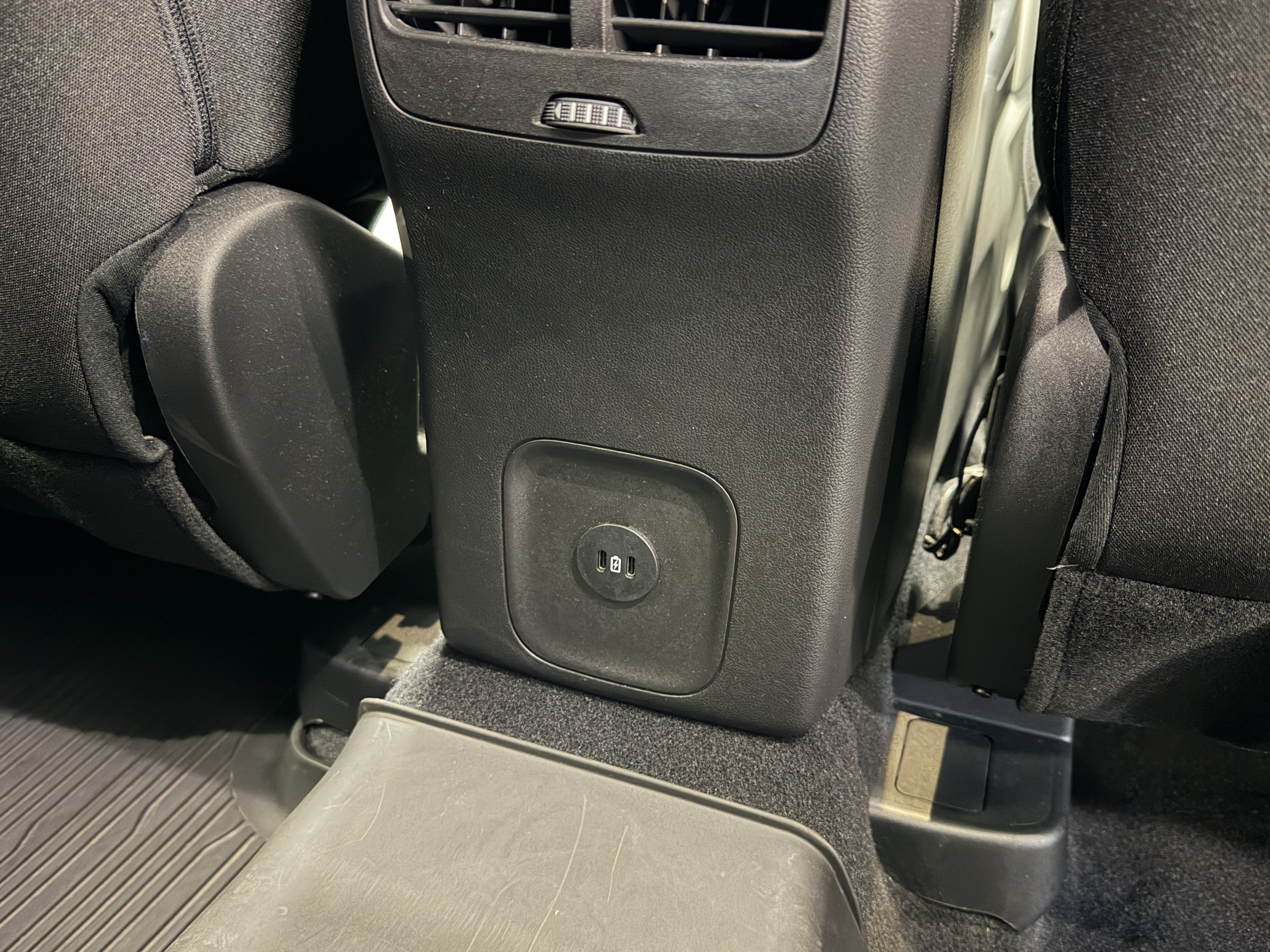 Used 2023 Ford Escape Active w/ Tech Pack #2 AWD/4WD image 23
