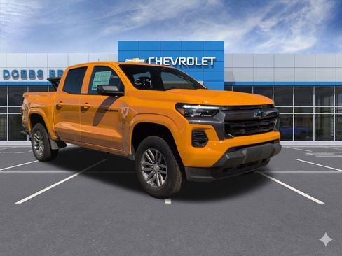 New 2026 Chevrolet Colorado LT w/ LT Convenience Package image 2
