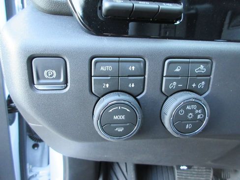 New 2026 Chevrolet Silverado 1500 LTZ AWD/4WD image 28