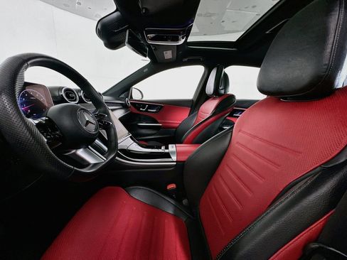 Used 2024 Mercedes-Benz C 300 4MATIC Sedan image 18