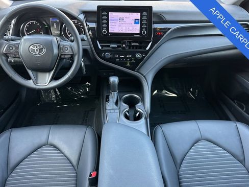 Used 2024 Toyota Camry SE image 14