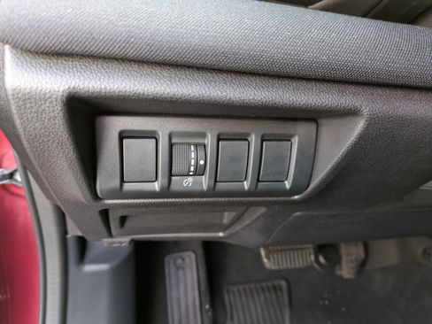 Used 2022 Subaru Outback Premium image 14