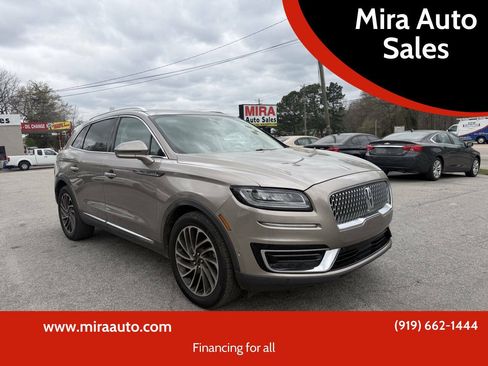 Used 2020 Lincoln Nautilus Reserve FWD image 1