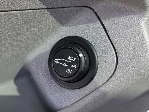 Used 2018 GMC Terrain SLT w/ Preferred Package AWD/4WD image 18