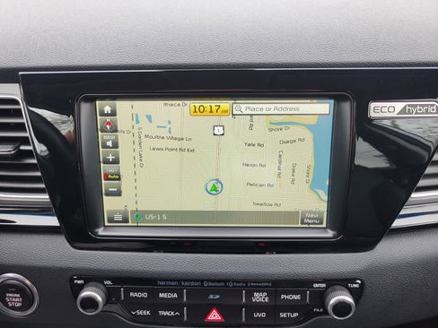 Used 2018 Kia Niro Touring FWD image 33