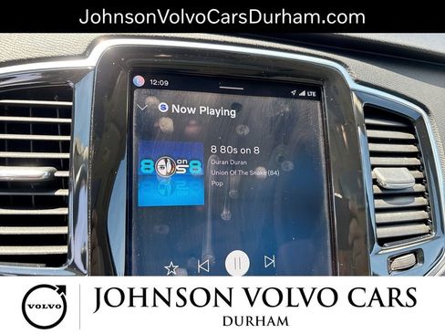 Used 2024 Volvo XC90 T8 Plus w/ Protection Package Premier AWD/4WD image 12