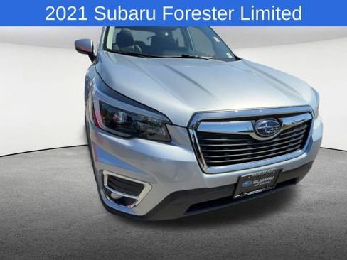 Used 2021 Subaru Forester Limited AWD/4WD image 2