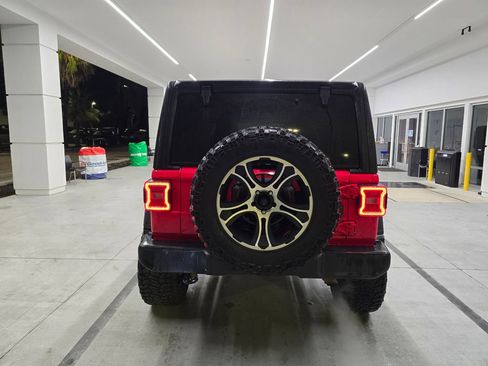 Used 2021 Jeep Wrangler Unlimited Sport AWD/4WD image 5