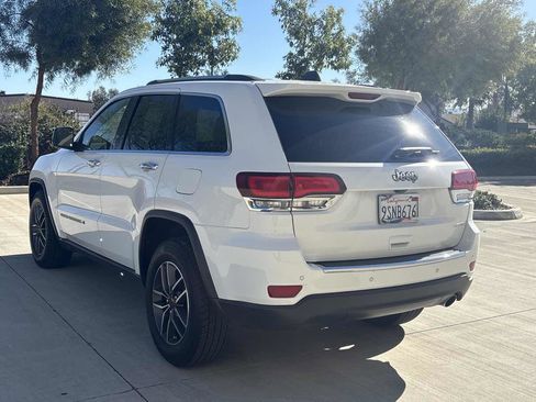 Used 2022 Jeep Grand Cherokee Limited image 5