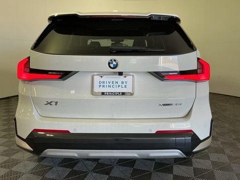 New 2026 BMW X1 xDrive28i w/ Technology Package AWD/4WD image 29
