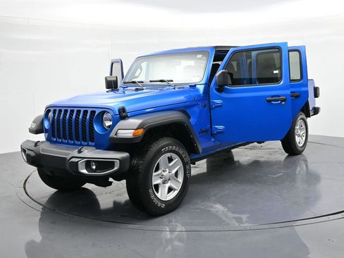 Used 2023 Jeep Gladiator Sport image 25