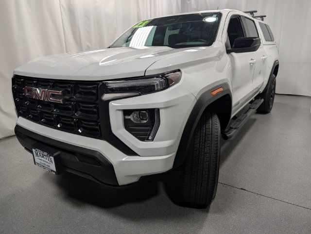 Used 2023 GMC Canyon Elevation w/ Trailering Package AWD/4WD image 8