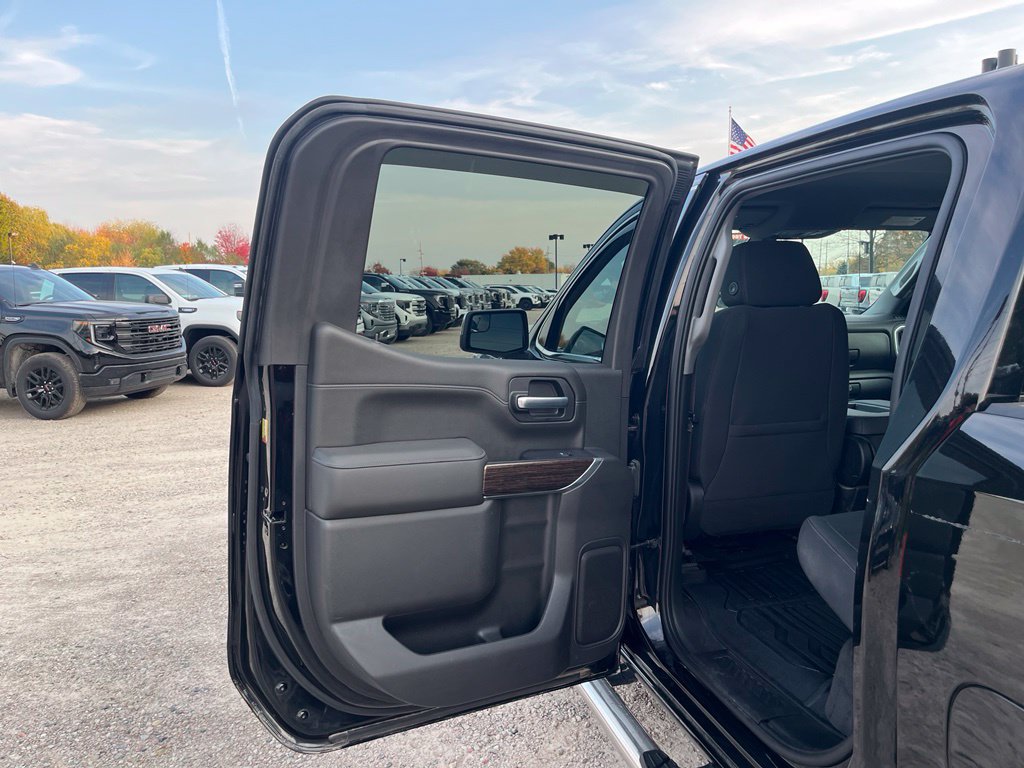 Used 2020 GMC Sierra 1500 SLE w/ SLE Value Package AWD/4WD image 28