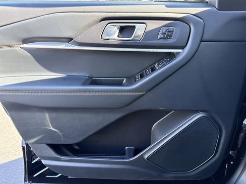 Used 2026 Ford Explorer Tremor w/ Tremor Convenience Package image 25