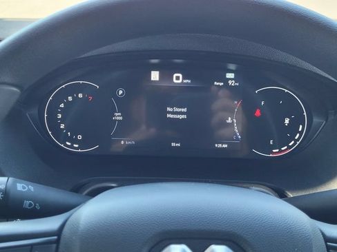 Used 2025 RAM ProMaster 2500 w/ U-Haul Equipment Group FWD image 8