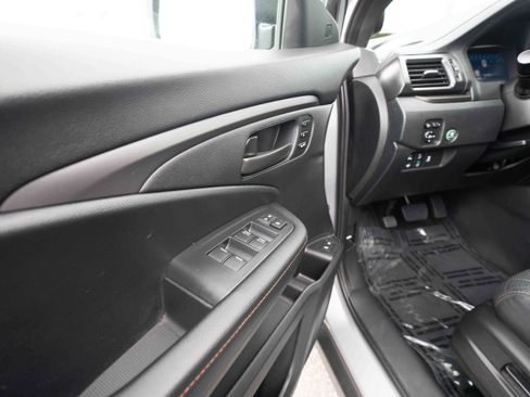 Certified 2023 Honda Passport TrailSport image 7
