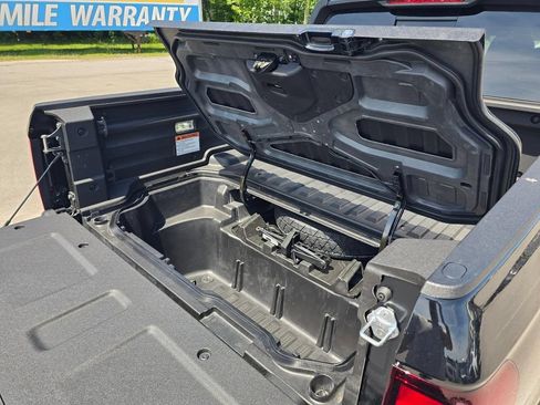 New 2026 Honda Ridgeline Black Edition image 13
