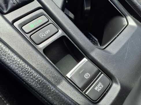 Used 2025 Honda Accord SE image 16