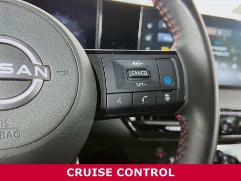 Certified 2025 Nissan Kicks SR image 15