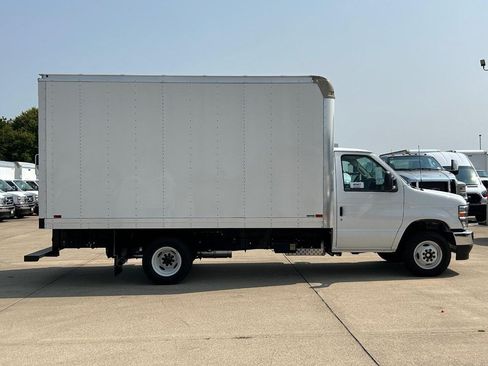 New 2025 Ford E-450 and Econoline 450 Super Duty w/ Ambulance Prep Package RWD image 2