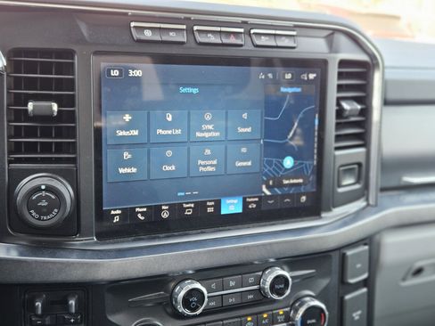 Certified 2024 Ford F350 Limited w/ FX4 Off-Road Package image 22