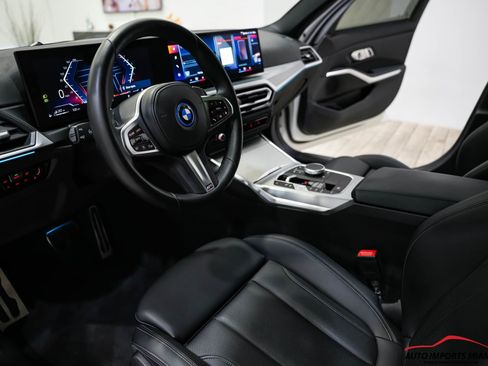 Used 2023 BMW 330e w/ M Sport Package image 37