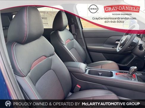 New 2025 Nissan Kicks SR image 21